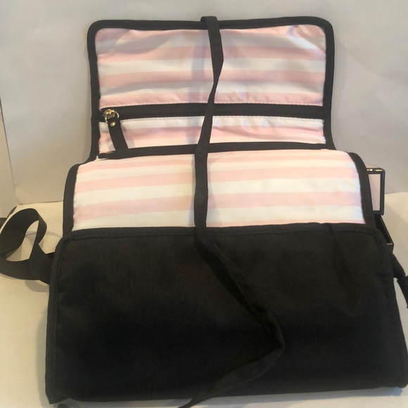 VICTORIAS SECRET Jewelry Roll Travel Case $65 NIB
